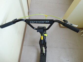 Nepoužitá větší koloběžka Arcore GRAVITY - 14