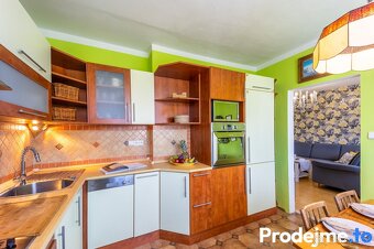 Prodej bytu 3+1, 84 m2 - Zárubova, Praha - Kamýk - 14