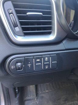 Kia Ceed SW, 1.5 T-GDI -118kw, benzín, Spin,Záruka,12/2022 - 14