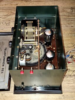 Starožitné rádio Telefunken 32A, (T32A), 1930-1932, Německo - 14