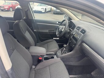 Volkswagen Golf VI 1.6 TDi COMBI MODEL 2012 MOŽNO NA SPLÁTKY - 14