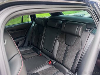 Škoda Octavia Combi 2.0 TSI RS DSG - 14
