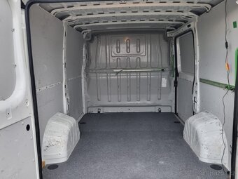 Peugeot Boxer 2.0 BlueHDi 110PS r.2018 Klima, motor 52xxx km - 14