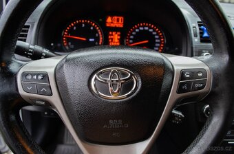 Toyota Avensis 2.0l D-4D - 14