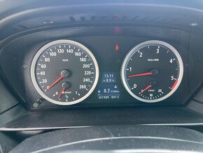 BMW 530D x-Drive 170kw manuál, výborný stav - 14