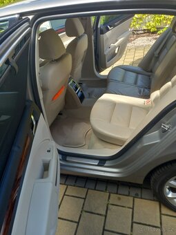 Škoda Superb II Laurin&Klement 4x4  Tažné zapsáno v Tp - 14