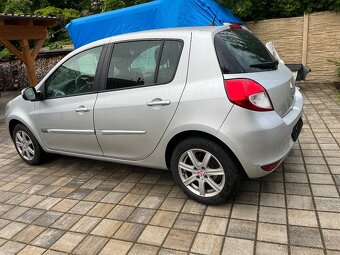 Renault Clio 1.2/16V r.v.2012 - 14