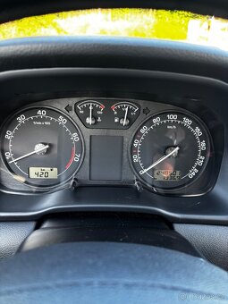 ✅ Škoda Octavia Tour 2009 • 1.6 MPI • 75 000 CZK - 14