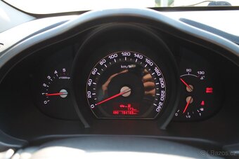 Kia Sportage 1.7CRDI 85kW LED 1.MAJ 2014 P.SENZORY TEMPOMAT - 14