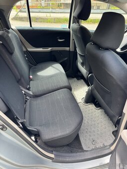 Toyota Yaris, automat, pravidelný servis i provoz v ČR - 14
