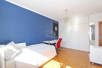 Prodej řadového rodinného domu 221 m2 + pozemek 229 m2, Prah - 14