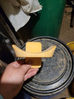 Prodám skokový materiál - 14