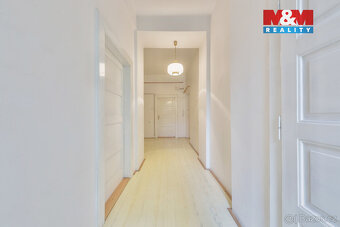 Prodej bytu 1+1, 70 m², Praha, ul. Terronská - 14