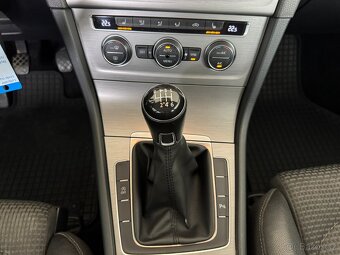 Wolksvagen Golf 1.2 TSI/ČR/2MAJ - 14