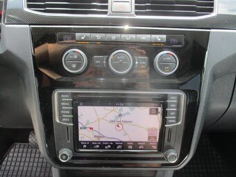 VW CADDY 1.4TGI Highline DSG6 CZauto 1maj LED GPS - 14