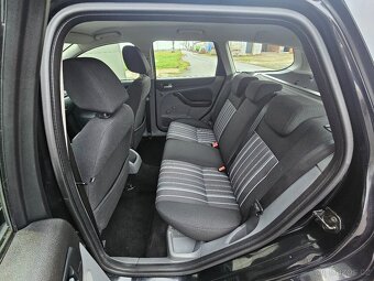 Ford Focus 1.6 74 kW - 14