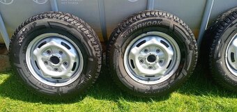 PRODÁM MOC PĚKNOU ZIMNÍ SADU NA FORD TRANSIT R16 - 14