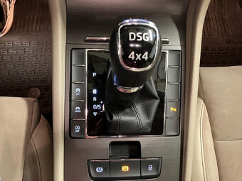 Š.Superb 2.0TDi 140kw 4x4 style plus automat 1.majitel facel - 14