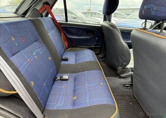 Citroën Saxo 1,1 i SERVO EKO.UHRAZENO benzín manuál 44 kw - 14