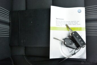 PRODÁM Volkswagen Golf 1.2TSi Match 77kW NAVI - 14