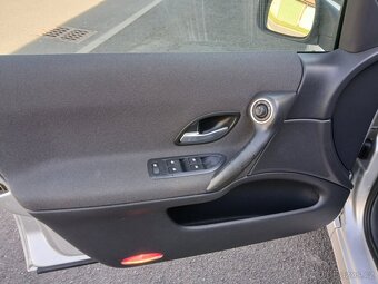 P-Renault Laguna  facelift 2.0 16v 99kw r.v.2006 stk 06/2026 - 14