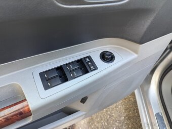 Chrysler 300C, 3.0CRD, 160kw Automat - 14