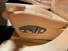 Porsche Panamera 4S V8 400PS - 14