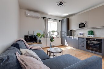 Pronájem bytu 2+kk,  42m² - Praha - Libeň - 14
