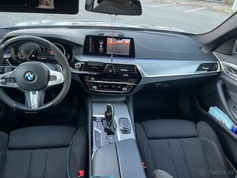 BMW 5 G30 - 14