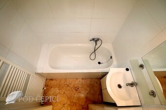 Pronájem bytu 2+kk se sklepem, 45m2, Dvorského, Brno - 14