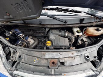 Opel Vivaro | 2,5CDTi | L2H1 | 1. maj. | 413tkm - 14