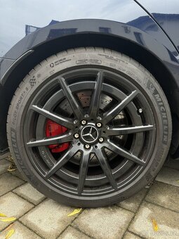 MERCEDES-BENZ E 63 S AMG 4MATIC - 14