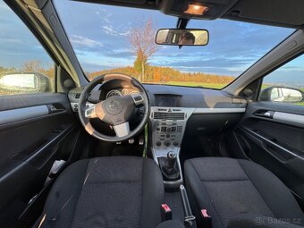 Opel Astra H 1,9cdti 110kw nepojízdné - 14