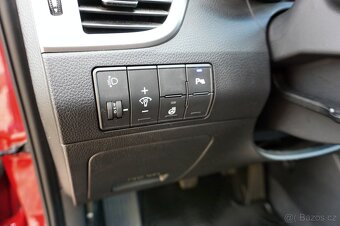 HYUNDAI I30 1,6 CVVT 88KW 2014 98.400 KM - 14