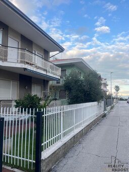Prodej bytu 2+kk 50 m² Montesilvano, Itálie - 14