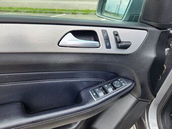 MB ML350 190kW 4x4 r. 2012 najeto 190.000km Tažné 3500kg - 14