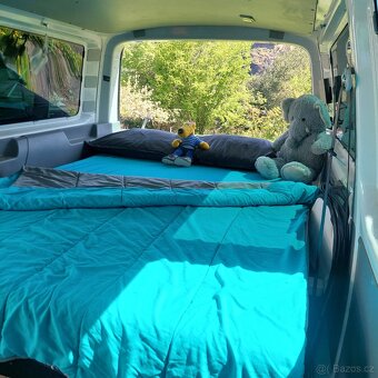 VW T5.1  4x4 long 8-míst - 14