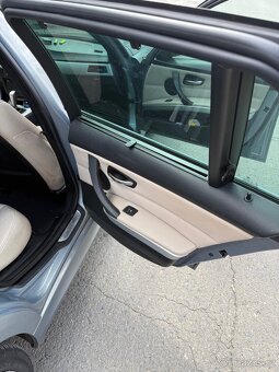 BMW e91 330xd - 14
