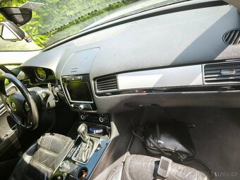 VW TOUAREG 7P 3.0 TDI, 176kW CASA, TAŽNÉ - 14