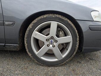 Volvo V70R 2004 Manuál - 14