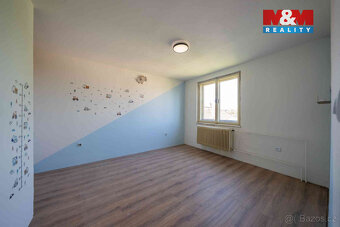 Prodej rodinného domu, 180 m², Lesná - 14