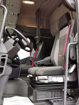 Prodám tahač návěsů RENAULT T DTI 13 480L EURO 6 jednookruho - 14