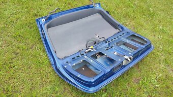 Mercedes ML  - Dveře kufru modré - 14