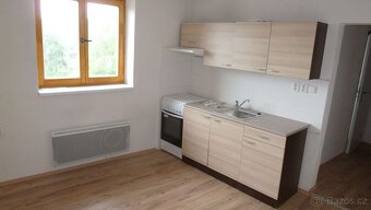 Pronájem 2+0 5 května, Nové Hrady na hranicích s Rakouskem - 14