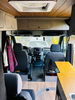 Obytný vůz Mercedes sprinter w906 - 14