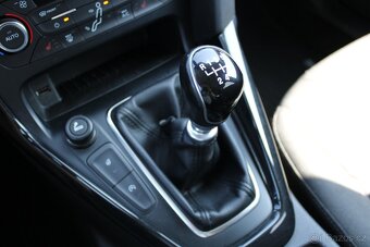 Ford Focus, 2,0TDCi 110KW, SERVISKA, DIG.KLIMA, r.v. 2017 - 14
