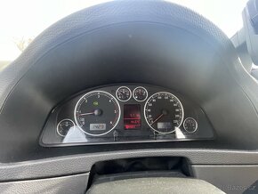 Volkswagen T5 Multivan 180Ps highline - 14