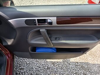 VOLKSWAGEN Touareg 2,5TDI Comfortline  ČR 1 majitel - 14