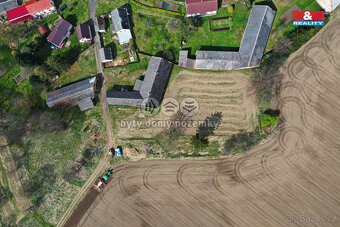 Prodej zemědělské usedlosti, 3252 m², Bezvěrov - 14