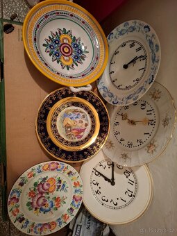 Staré porcelánové vazy dózy - 14